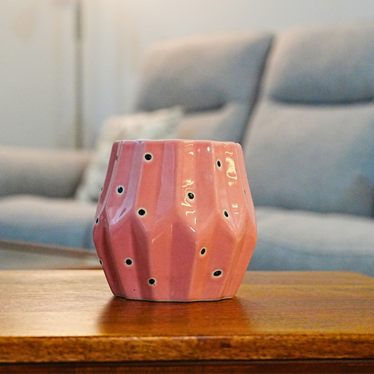 Edgy Diamond Polka dot planter